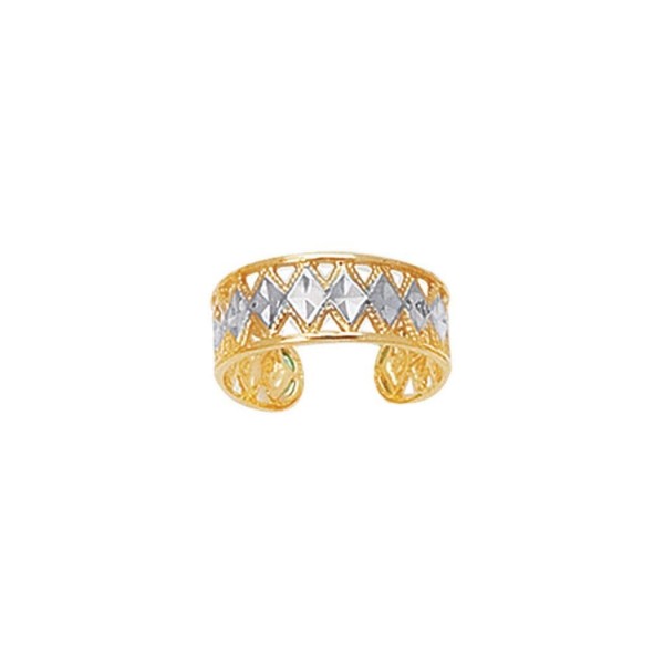 Two-Tone Diamond Pattern Cuff Toe Ring in 14k Yellow and White Gold for Women.