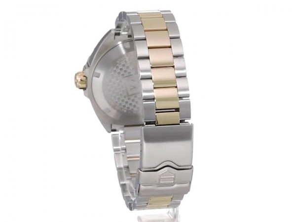 TAG Heuer Men's Two-Tone Swiss Quartz Watch: A Timeless Elegance